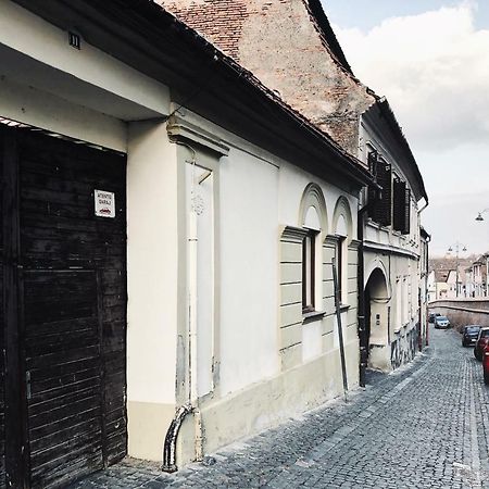 Old Town Studio Apartment Sibiu Eksteriør bilde