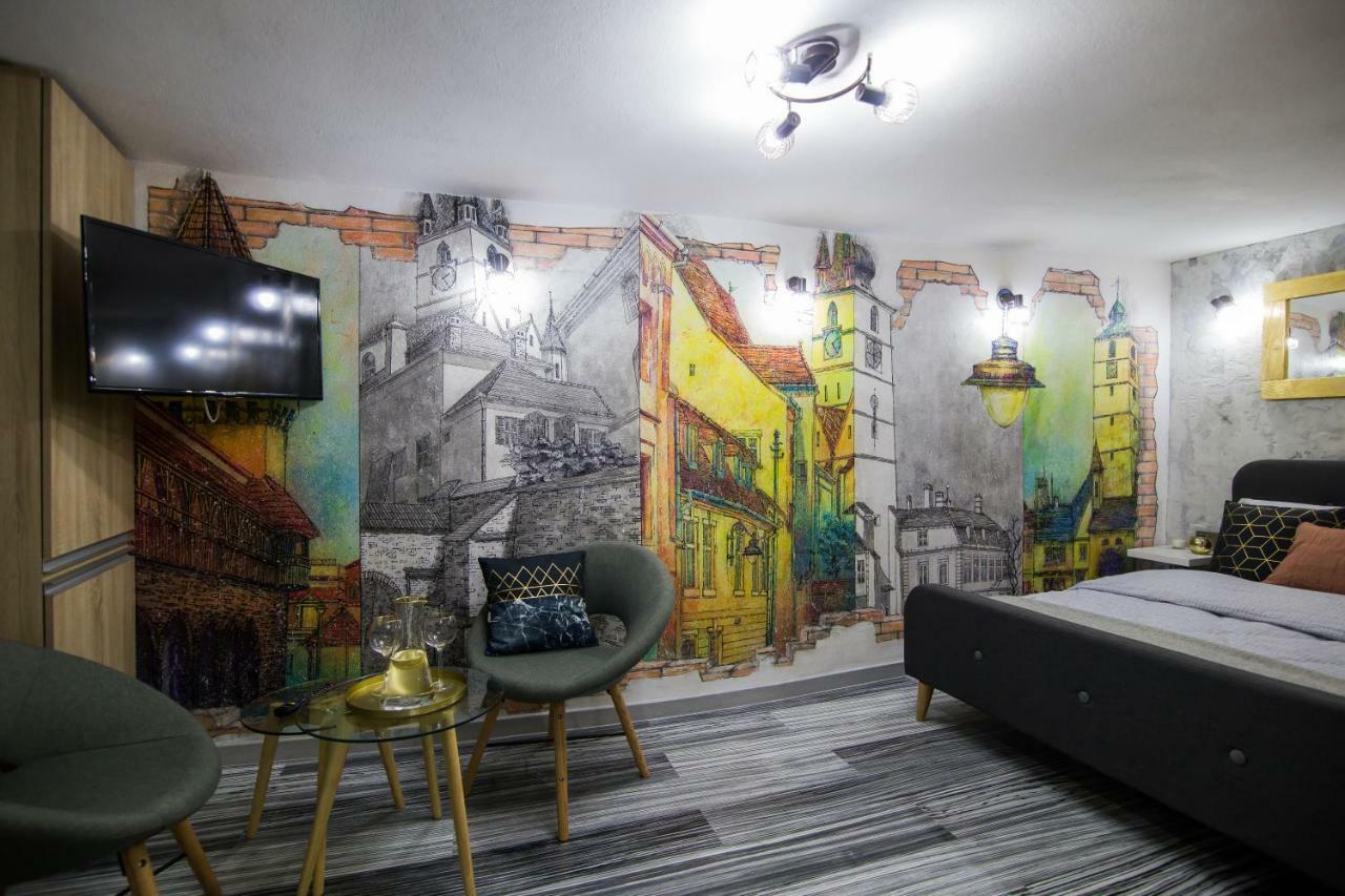 Old Town Studio Apartment Sibiu Eksteriør bilde